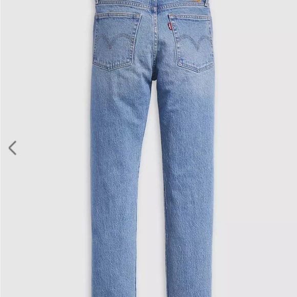 Levi’s women’s wedgie straight ankle jeans - Picture 3 of 7